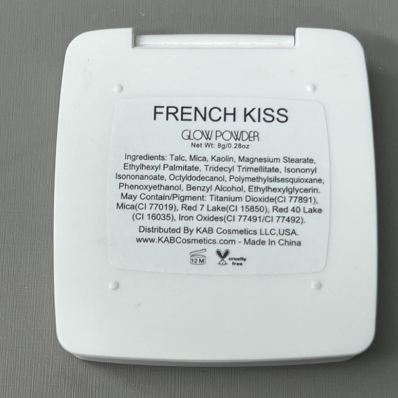 KAB Cosmetics Glow Powder - Picture 3 of 5